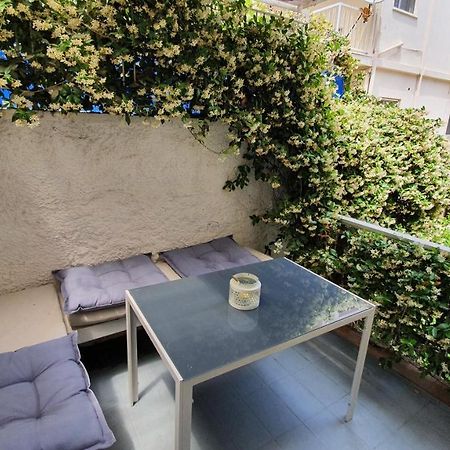 Cozy Seaside Studio In Lemos Vouliagmenis アテネ エクステリア 写真