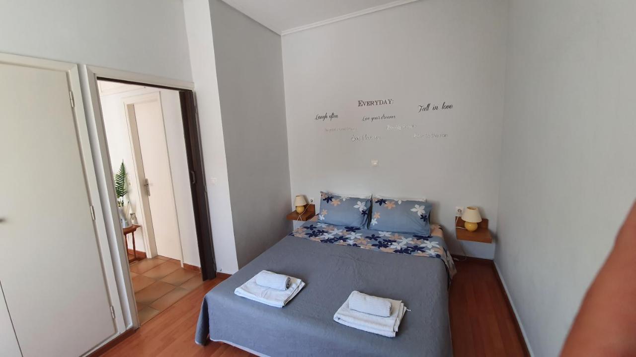 Cozy Seaside Studio In Lemos Vouliagmenis アテネ エクステリア 写真