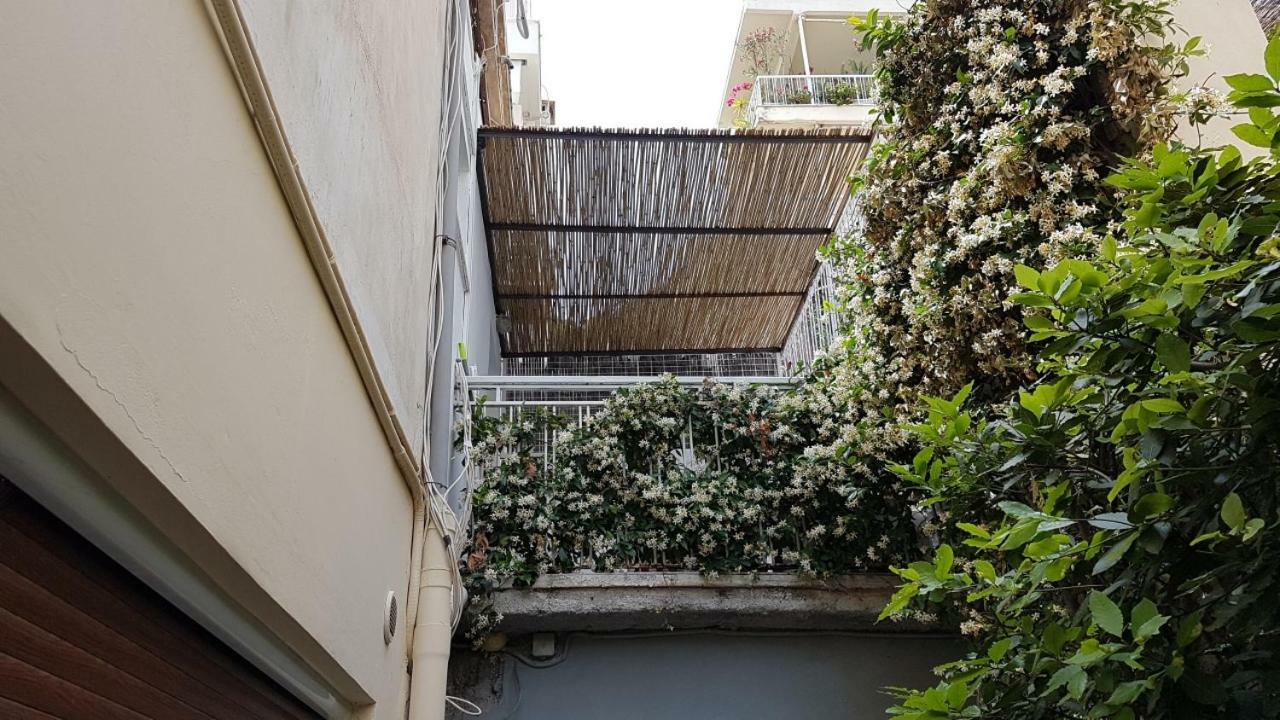 Cozy Seaside Studio In Lemos Vouliagmenis アテネ エクステリア 写真